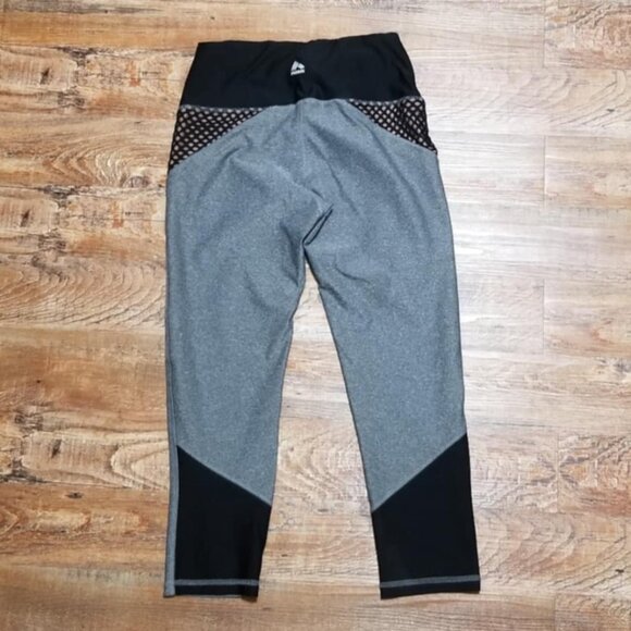 2 Yoga Pants Crop Leggings, Small Activewear Sporty Athletic Yoga RBX - Picture 5 of 6